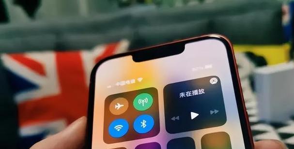 iPhone手机突然没信号怎么办？（解决iPhone手机突然失去信号的有效方法）