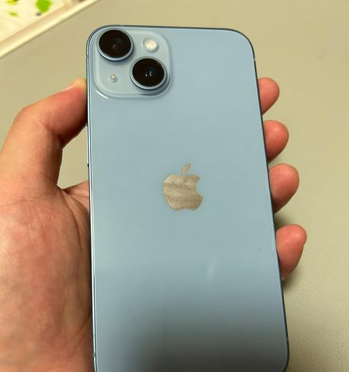 iPhone12双卡双待（解析iPhone12双卡双待的强大功能与便利性）