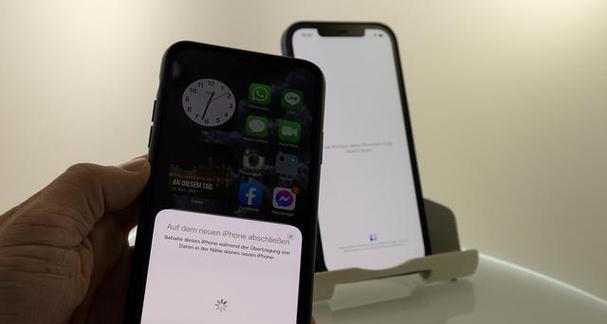 解决iPhone13卡在开机画面无法启动的技巧（一键解决iPhone13白苹果问题，让你的手机重获生机）