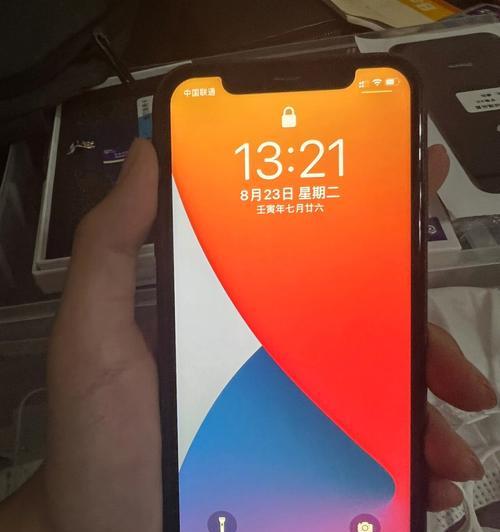 选择适合的操作系统版本，让iPhoneX性能更出众（以iPhoneX为主，了解最适合它的操作系统版本及关键特点）