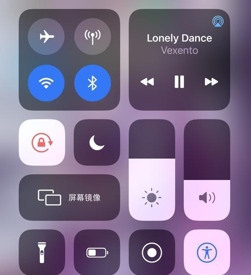 如何正确打开iPhone的录音功能（快速定位录音功能的位置和关键步骤）