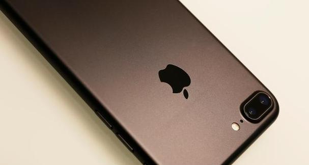 iphone5s降级到哪个版本好（苹果手机系统升级方法）