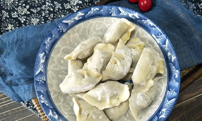 速冻水饺的完美煮法（轻松掌握）