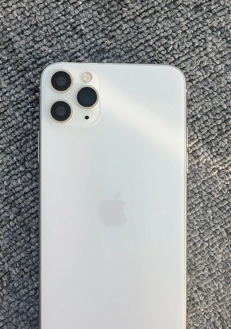 iPhone11和iPhone11Pro哪个更值得买？主要区别是什么？